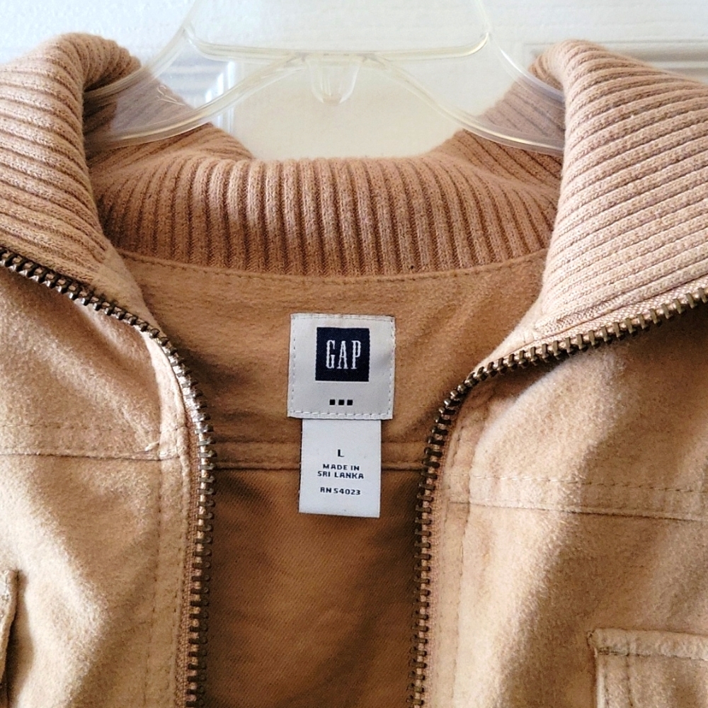 🔅Gap Jacket🔅 - Picture 4 of 4